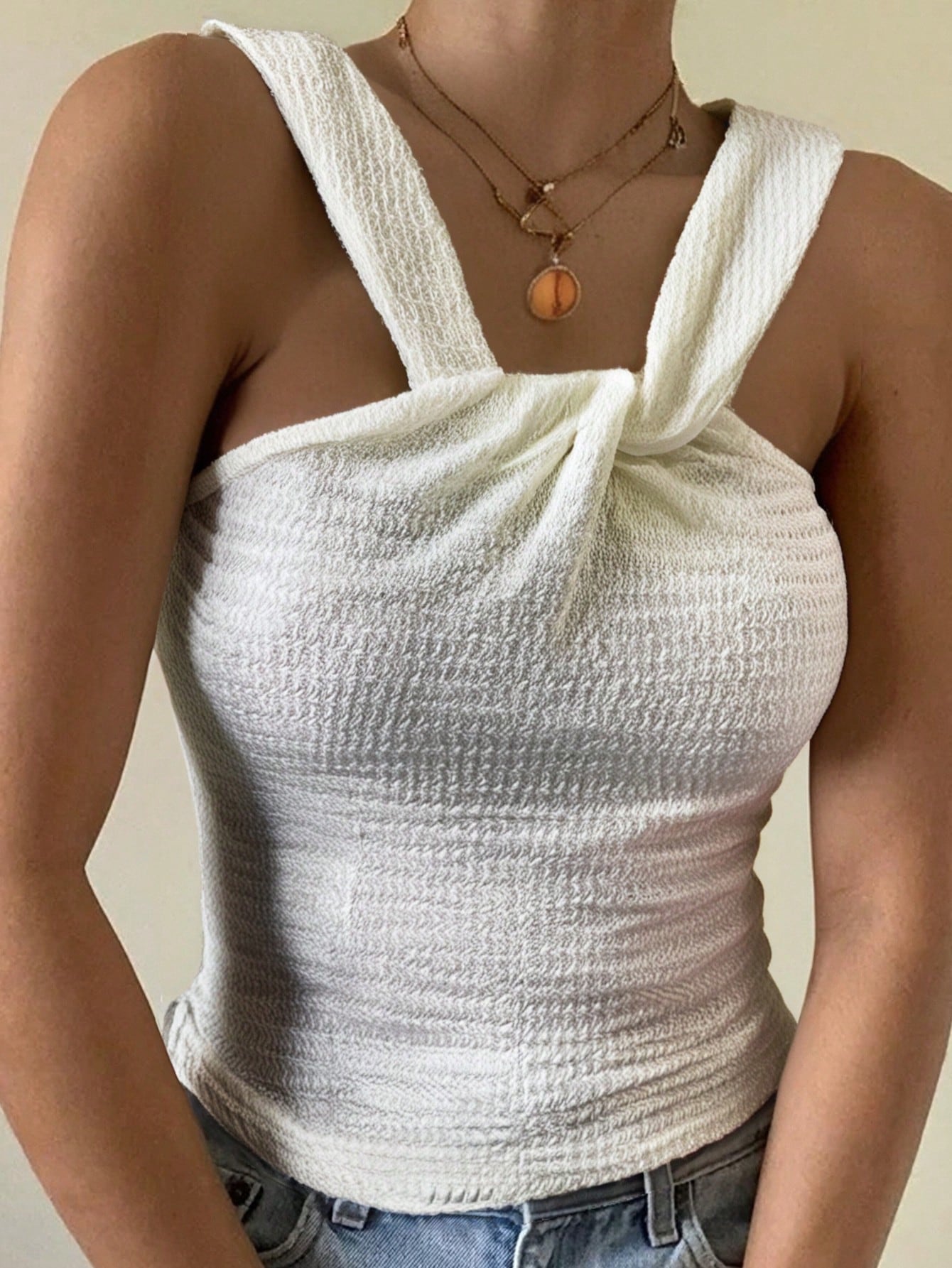 SHEIN DAZY Women Spring Style Textured Twist Tank Top, Casual Outfit