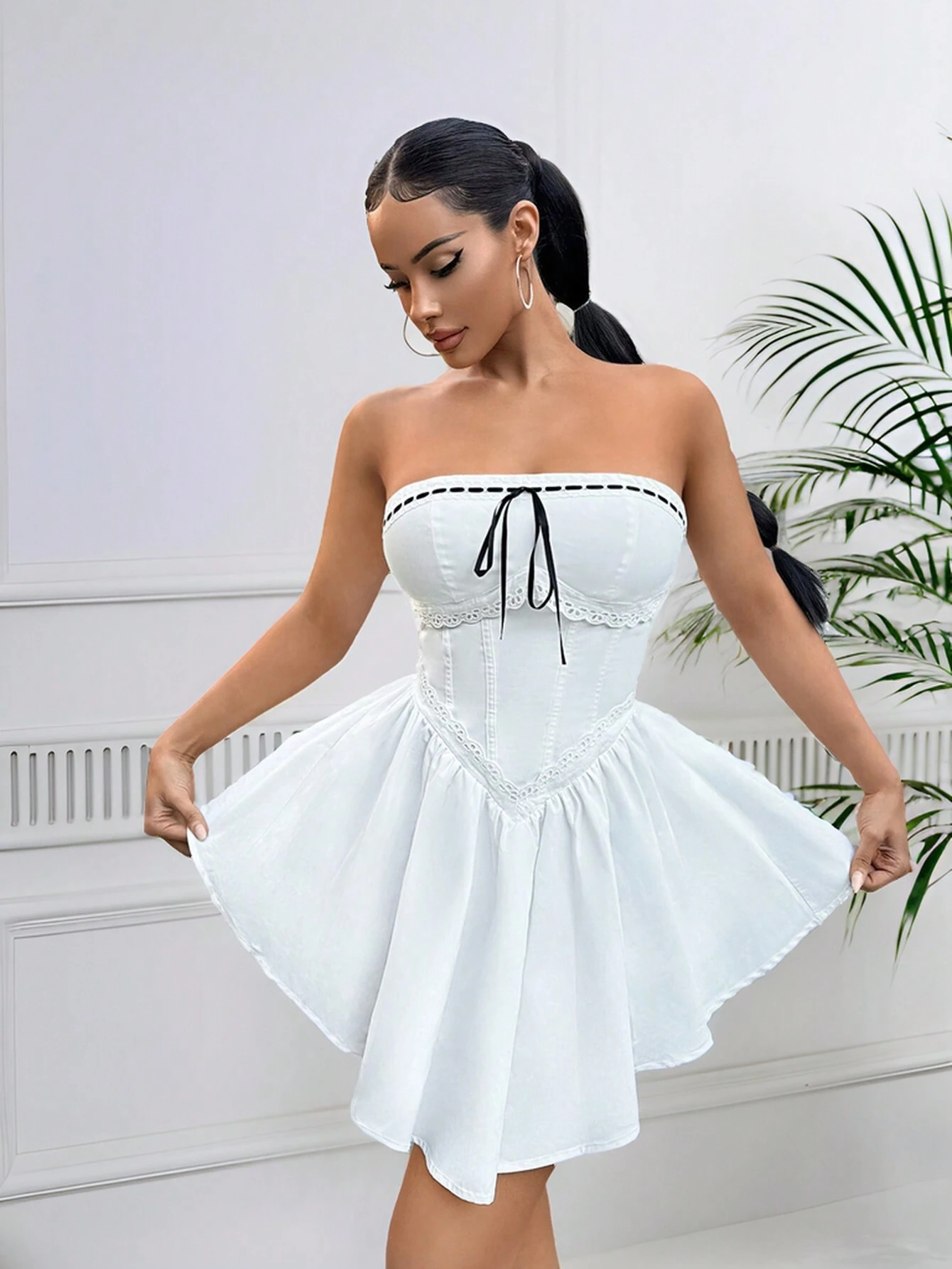 SHEIN SXY Ladies' Color-Block Strapless Asymmetrical Hem Dresses With Wireless Design For Summer - Image 3