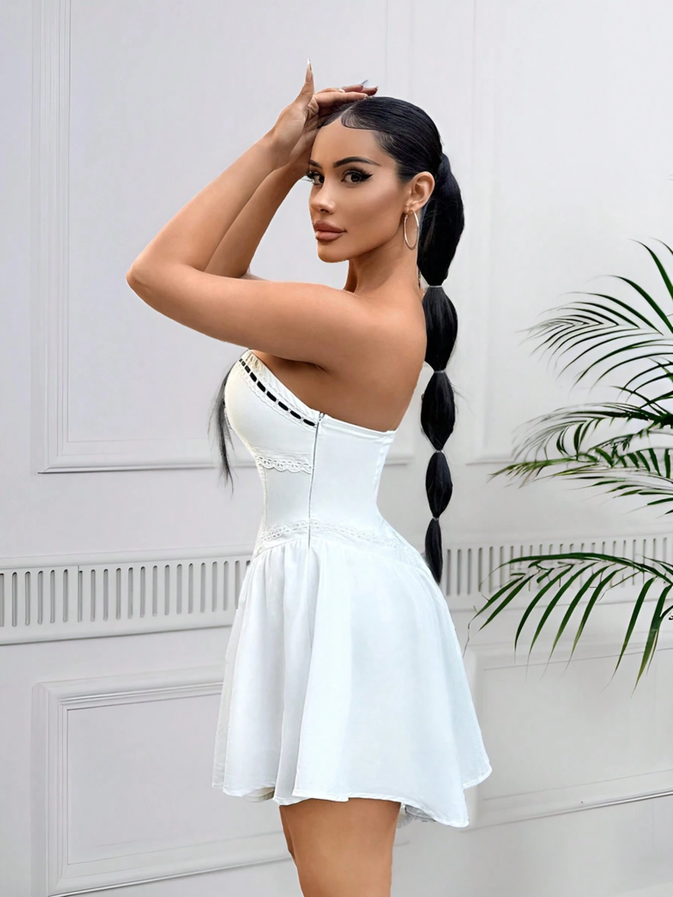 SHEIN SXY Ladies' Color-Block Strapless Asymmetrical Hem Dresses With Wireless Design For Summer - Image 4