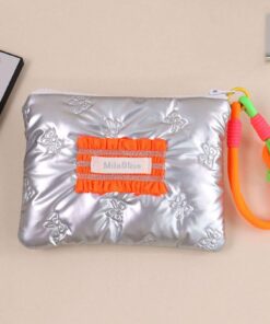 SHEIN 1 Piece Embroidery Heart Shape Coin Purse Quilted Coin Purse Portable Short Wallet #Orange