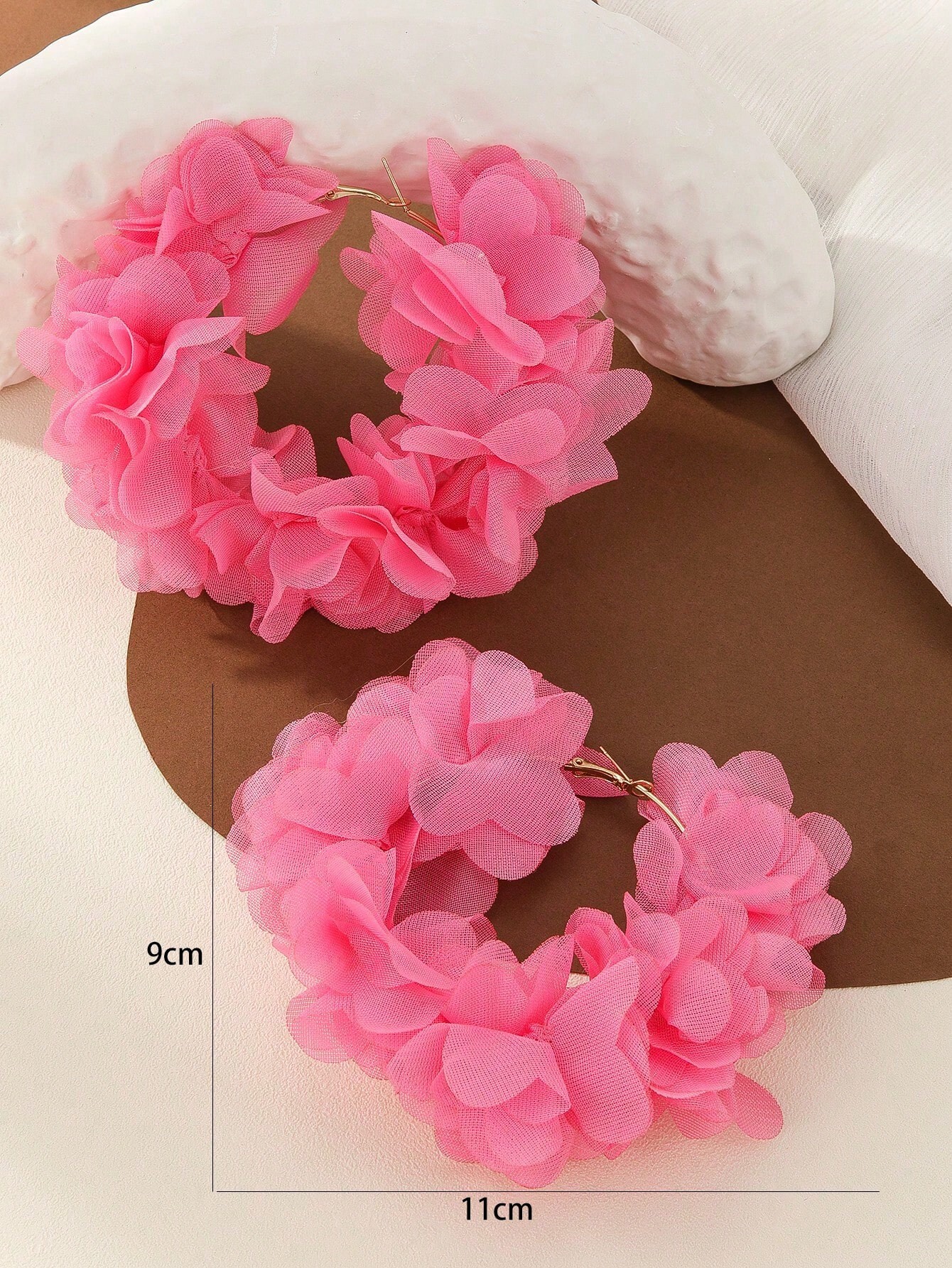 SHEIN 1pair European And American Fashionable, Sexy & Cute Pink Fabric Flower Design Earrings - Image 3