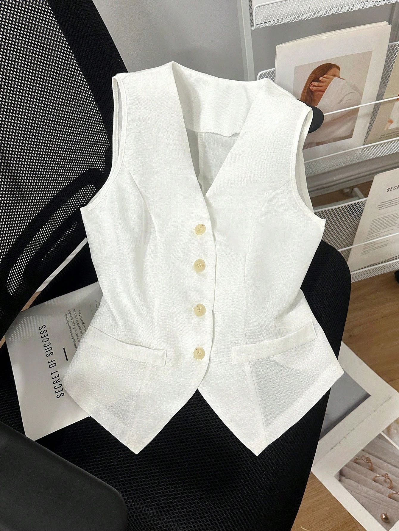 SHEIN Franclia Casual Solid Color Sleeveless Shirt, Summer