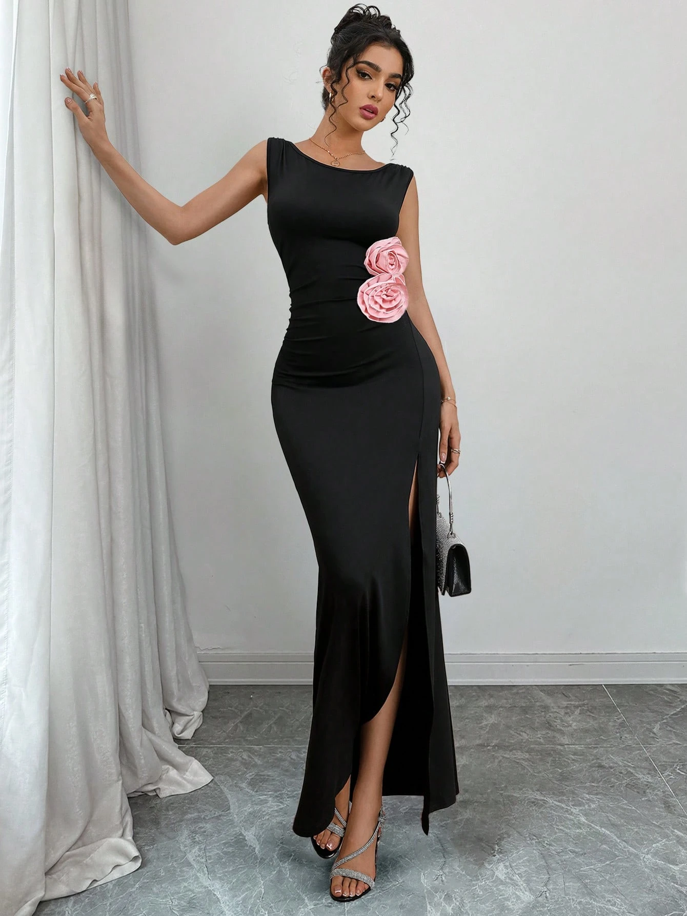 SHEIN Rafferiza High Slit Sleeveless Bodycon Dress With Floral Decor - Image 4