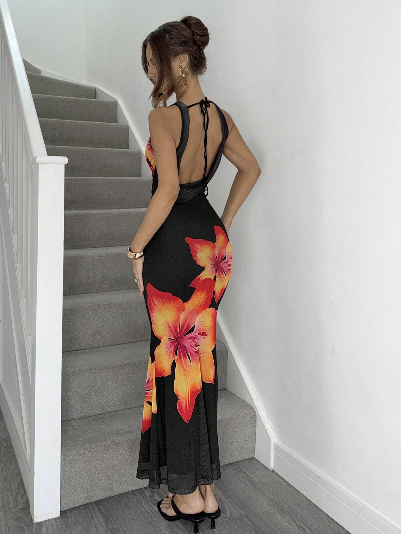 SHEIN Essnce Women Long Sleeveless Dress, Minimalist And Fashionable, Suitable For Summer - Image 3