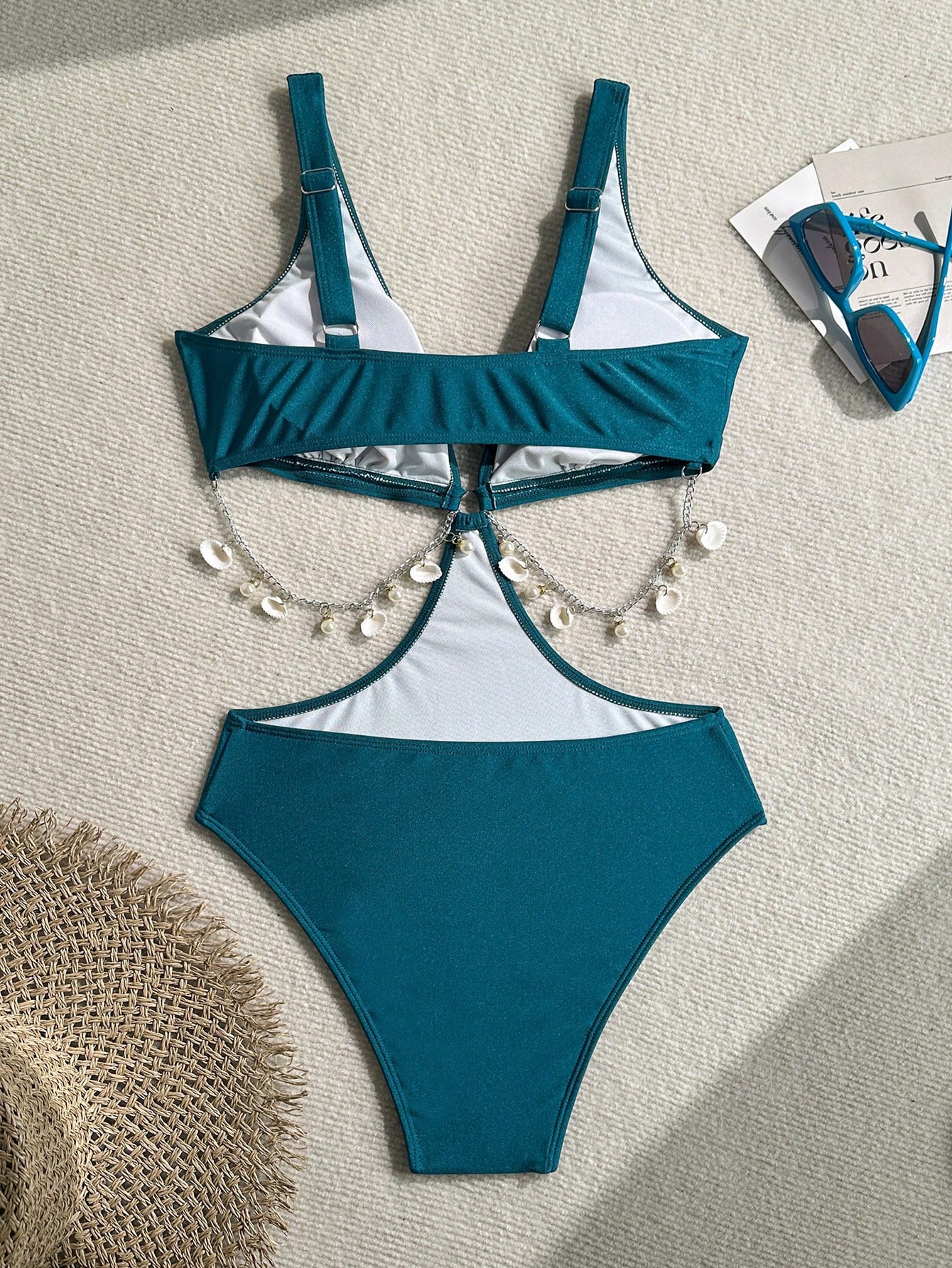 SHEIN Swim SXY Women's New Solid Color V-Neck Ring Link Hollow Out Seashell Chain Decoration Minimalist Sexy One Piece Beach Outfit Women Clothing Swimsuit - Image 4