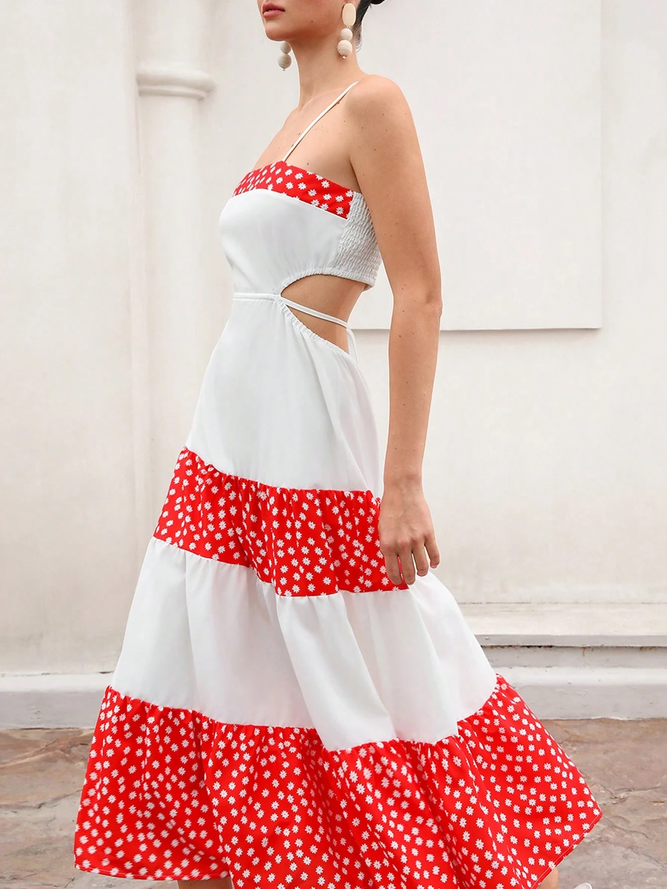 SHEIN Aveloria Rosie Elegant Chic Resort Colorblock Ditsy Floral Design Spaghetti Strap - Image 2