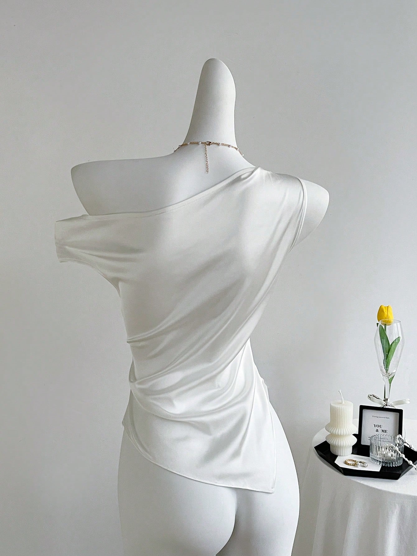 SHEIN Sweetra 3D Floral Oblique Collar Sleeveless Slim Fit Blouse - Image 2