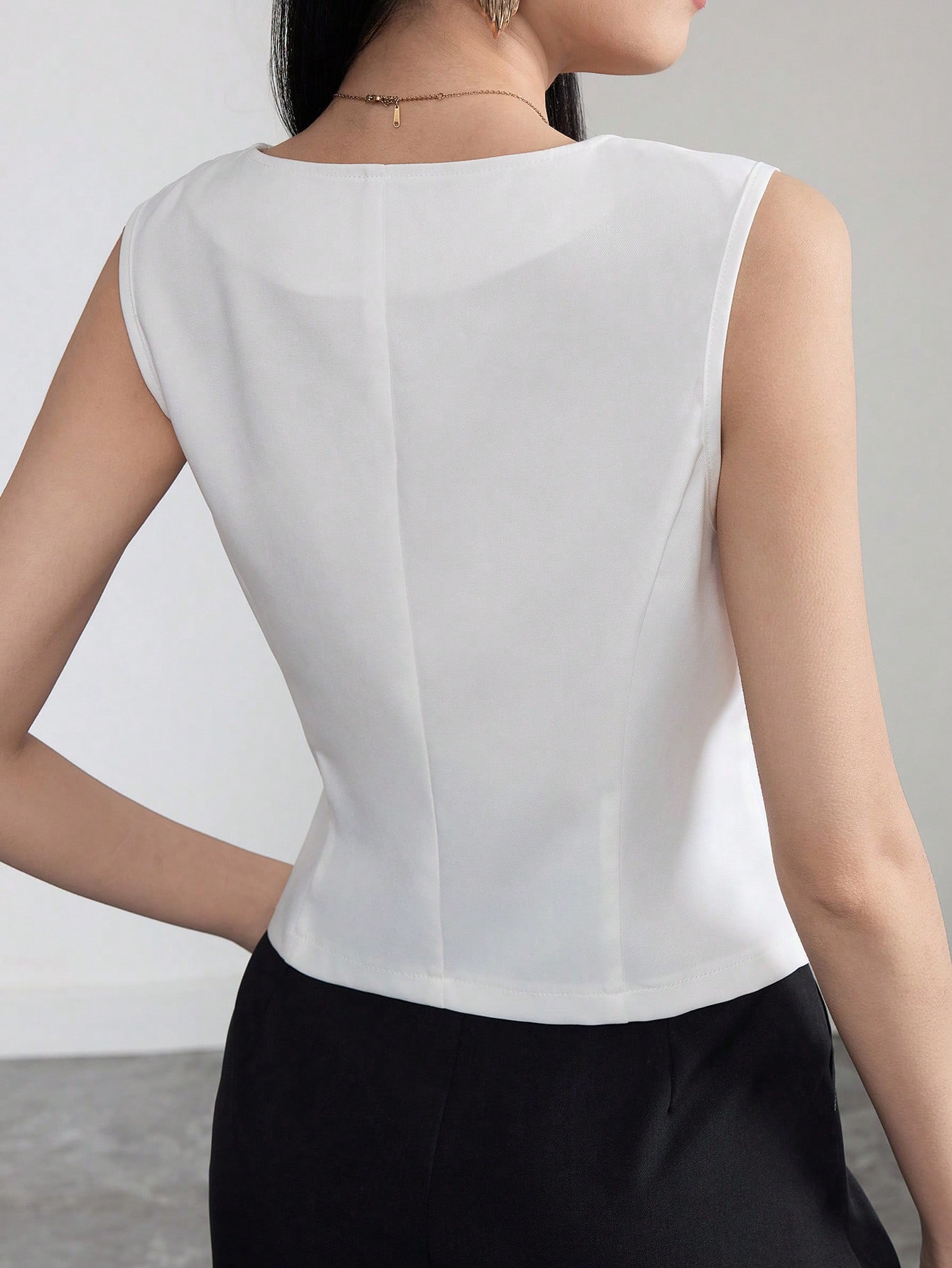 SHEIN Modelyn 3d Floral Design Women's Thin Suit Vest - Image 2