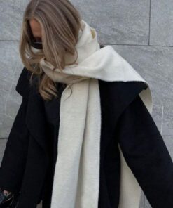 SHEIN 1pc Women Simple Solid Color Regular Style Faux Cashmere Scarf