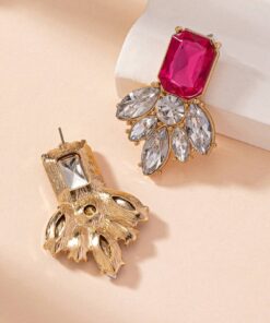 Alternative view of SHEIN 1 Pair Stylish Design New Fuchsia Gemstone Geometric Flower